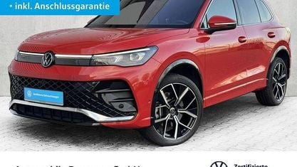 Gebraucht VW Tiguan R-line 193 PS (141 kW) 2024 Persimmon red metallic SUV