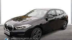 Schwarz Gebraucht 2022 BMW 118 Sport Line Kleinwagen | 19.890 € (Fairer Preis)