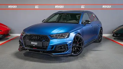 Gebraucht Audi RS4 Design 530 PS (389 kW) 2018 Folie blau matt Kombi