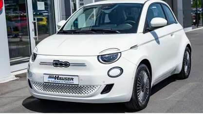 Neu Fiat 500e Icon 86 kW (118 PS) 2026 Weiss Kleinwagen