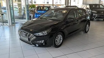Usata Hyundai i30 Trend 160 CV (117 kW) 2020 Nero Berlina