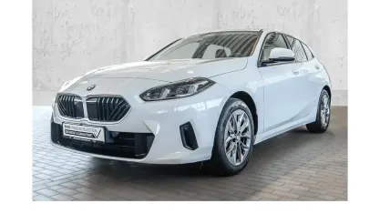 Gebraucht BMW 120 Shadowline 150 PS (110 kW) 2025 Weiß Kleinwagen