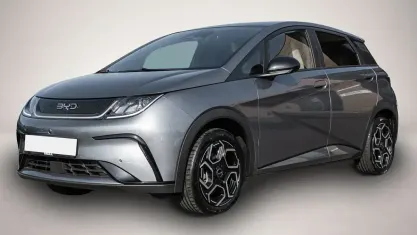 Gebraucht BYD Dolphin Design 150 kW (204 PS) 2025 Grau Kleinwagen