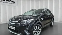 Schwarz Gebraucht 2024 Kia Stonic Vision SUV | 16.350 € (Superpreis)
