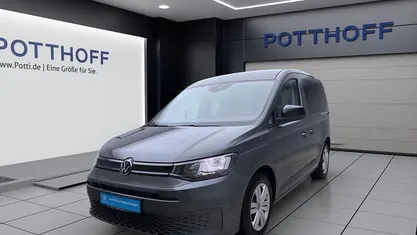 Gebraucht VW Caddy Basis 122 PS (89 kW) 2021 Grau Van / Kleinbus