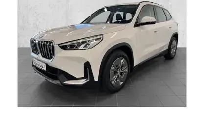 Usata BMW iX1 Shadowline 230 kW (313 CV) 2023 Bianco SUV