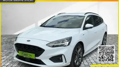 Używany Ford Focus ST-Line 155 KM (114 kW) 2022 Biały Kombi