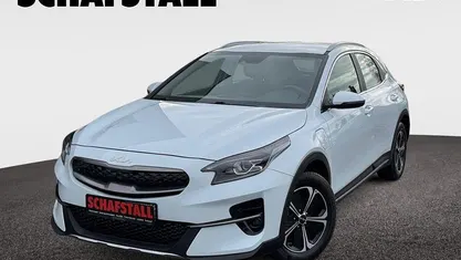 Gebraucht Kia XCeed Comfort 141 PS (103 kW) 2022 Weiß SUV