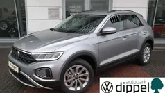 Pyritsilber metallic Neu 2024 VW T-Roc Life SUV | 32.880 € (Superpreis)
