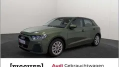 Distriktgrün metallic Gebraucht 2024 Audi A1 Sportback Advanced Kleinwagen | 23.440 € (Superpreis)