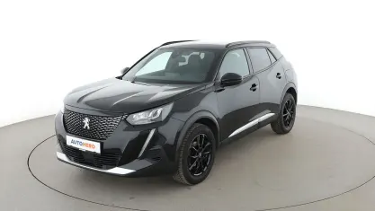 Używany Peugeot 2008 Allure 131 KM (96 kW) 2023 Czarny SUV