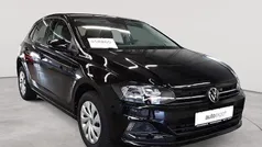 Deep black perleffekt Gebraucht 2021 VW Polo Comfortline Kleinwagen | 16.790 € (Fairer Preis)