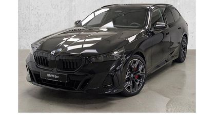 Käytetty BMW 540 M Sport 303 HP (222 kW) 2026 Musta Farmari