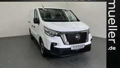 Glacier white Gebraucht 2024 Nissan Primastar N-Connecta Van / Kleinbus | 31.950 € (Fairer Preis)