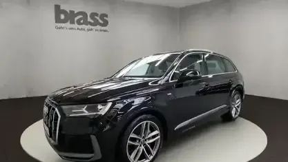 Gebraucht Audi Q7 Ambiente 381 PS (280 kW) 2022 Mythosschwarz metallic SUV