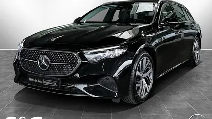 Gebraucht Mercedes E300 Avantgarde 204 PS (150 kW) 2024 Metalliclack obsidianschwarz met Kombi