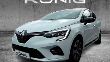 Arktisweiß Gebraucht 2022 Renault Clio V Evolution Limousine | 14.799 € (Fairer Preis)