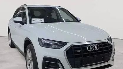 Gebraucht Audi Q5 Sport 265 PS (194 kW) 2022 Gletscherweiß metallic SUV