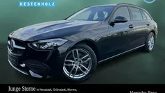 Unilack schwarz Gebraucht 2023 Mercedes C200 Kombi | 26.990 € (Fairer Preis)