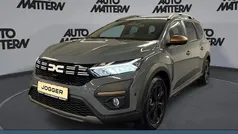 Grau Gebraucht 2024 Dacia Jogger Extreme Van / Kleinbus | 20.689 € (Fairer Preis)