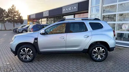 Kqa highlandgraumetallic Gebraucht 2021 Dacia Duster Prestige SUV | 14.990 € (Fairer Preis)