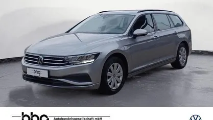 Silber Gebraucht 2022 VW Passat Conceptline Kombi | 20.920 € (Guter Preis)