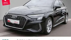 Mythosschwarz metallic Gebraucht 2024 Audi A3 Sportback S-Line Limousine | 31.870 € (Superpreis)