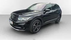 Schwarz Gebraucht 2022 VW Tiguan Elegance SUV | 37.900 € (Fairer Preis)
