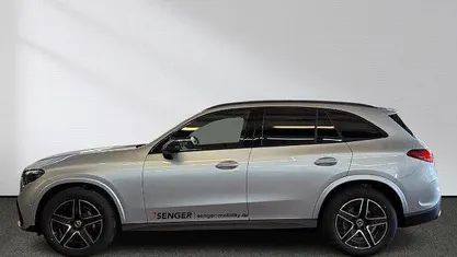 Gebraucht Mercedes GLC200 AMG 204 PS (150 kW) 2026 Lack obsidianschwarz met SUV