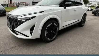 Neu Nissan Qashqai 116 PS (85 kW) 2025 Weiß SUV