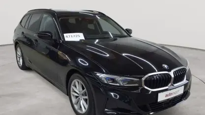 Gebraucht BMW 320 Sport Line 190 PS (139 kW) 2023 Schwarz uni Kombi