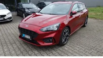 Gebraucht Ford Focus ST-Line 150 PS (110 kW) 2020 Rot Kombi