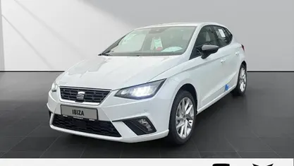 Weiss Neu 2025 Seat Ibiza FR Limousine | 26.390 € (Guter Preis)