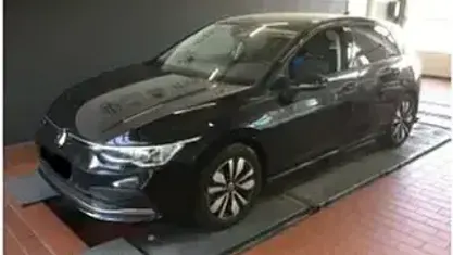 Gebraucht VW Golf VIII Move 150 PS (110 kW) 2023 Schwarz Limousine