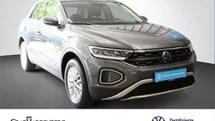 Gebraucht 2024 VW T-Roc Life SUV | 23.750 € (Fairer Preis)