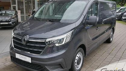 Neu Renault Trafic Komfort 150 PS (110 kW) 2025 Grau Van / Kleinbus