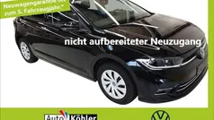 Deep black perleffekt Gebraucht 2024 VW Polo Style Kleinwagen | 21.820 € (Fairer Preis)