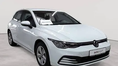 Gebraucht VW Golf Life 130 PS (95 kW) 2022 Limousine