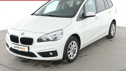 Gebraucht BMW 216 Gran Tourer Advantage 102 PS (75 kW) 2018 Weiß Van / Kleinbus