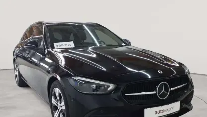 Gebraucht Mercedes C220 Avantgarde 200 PS (147 kW) 2022 Schwarz Kombi
