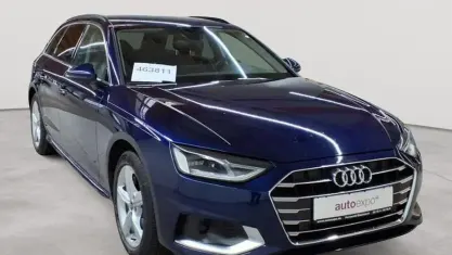 Gebraucht Audi A4 Advanced 204 PS (150 kW) 2024 Navarrablau metallic Kombi
