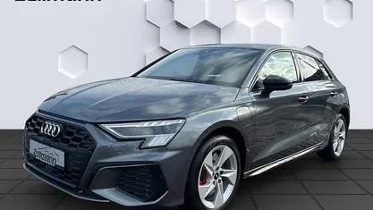 Gebraucht Audi A3 Sport 245 PS (180 kW) 2022 Grau Limousine