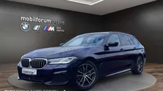 Tansanitblau ii metallic Gebraucht 2023 BMW 520 M Sport Kombi | 48.604 € (Fairer Preis)