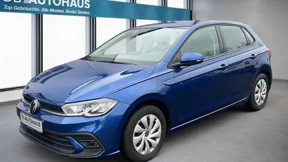 Gebraucht VW Polo Life 95 PS (69 kW) 2023 Blau Kleinwagen