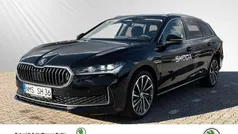 Onyxschwarz Gebraucht 2024 Skoda Superb LAURIN & KLEMENT Kombi | 37.980 € (Fairer Preis)