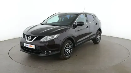Gebraucht Nissan Qashqai Acenta 116 PS (85 kW) 2016 Violett SUV