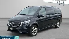 Schwarz Gebraucht 2024 Mercedes V300 Edition Van / Kleinbus | 66.640 € (Fairer Preis)