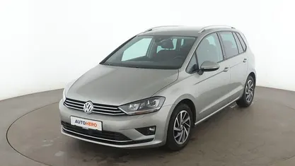 Grau Gebraucht 2017 VW Golf Sportsvan Sound Van / Kleinbus | 14.950 € (Fairer Preis)