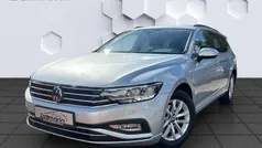 Gelb Gebraucht 2022 VW Passat Business Kombi | 24.470 € (Fairer Preis)