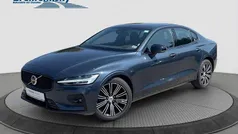 Denim blue (blau) Gebraucht 2024 Volvo S60 Plus Limousine | 34.960 € (Superpreis)